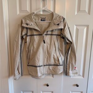 Columbia Men's Light Beige Waterproof Hooded Rain Jacket with Gray Trim medium